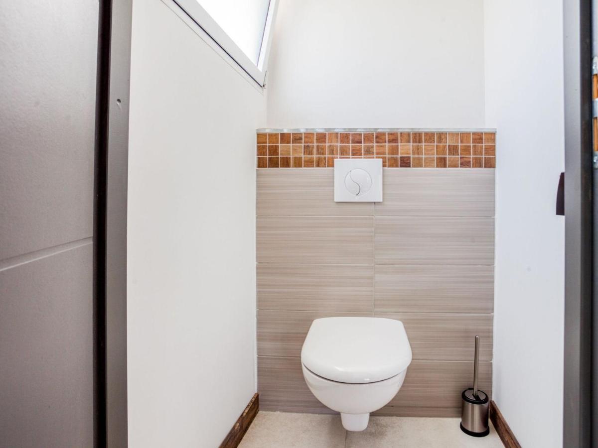 Cosy Apartment In Eperlecques With Fireplace ห้อง รูปภาพ