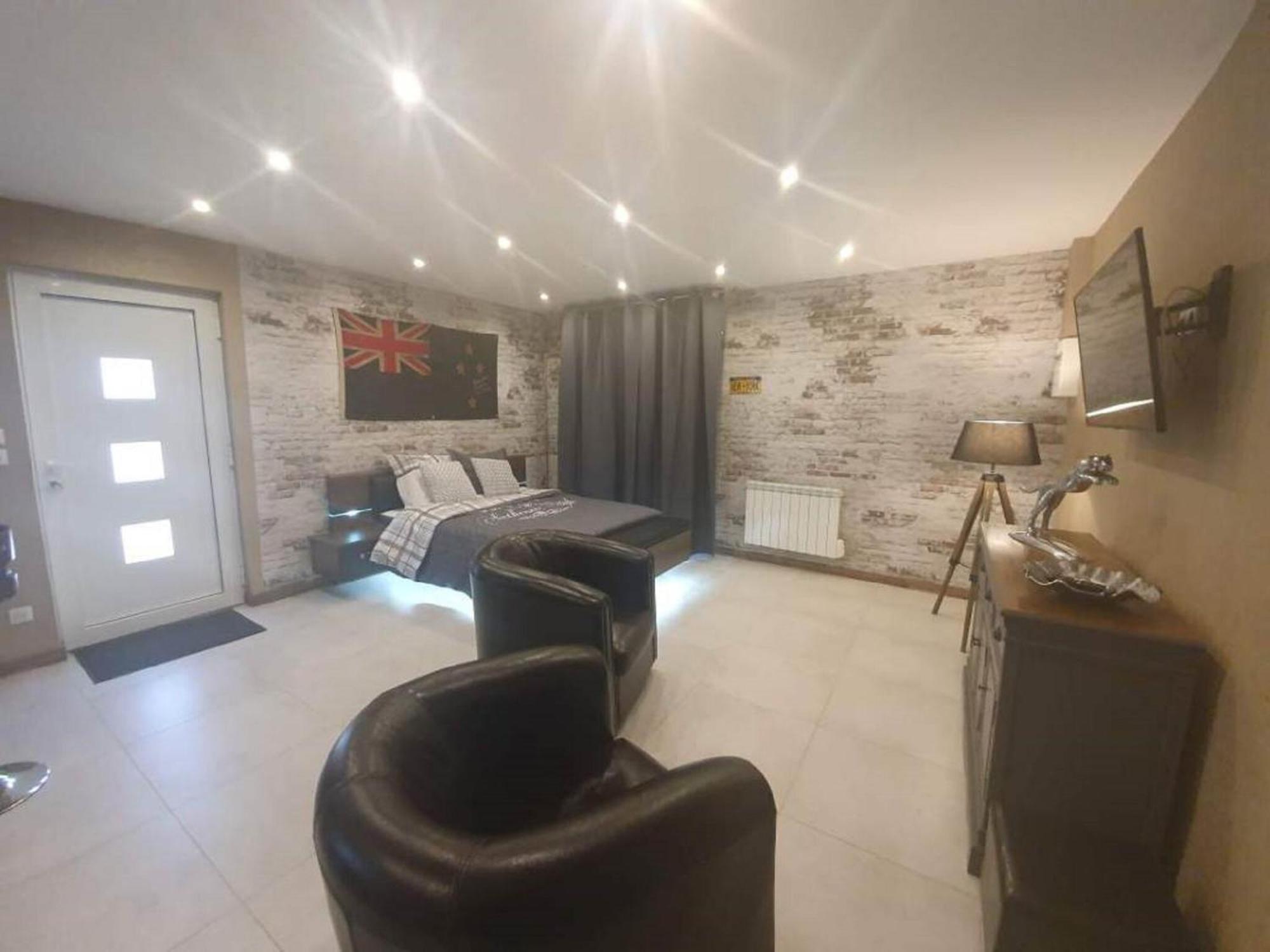 Cosy Apartment In Eperlecques With Fireplace ภายนอก รูปภาพ